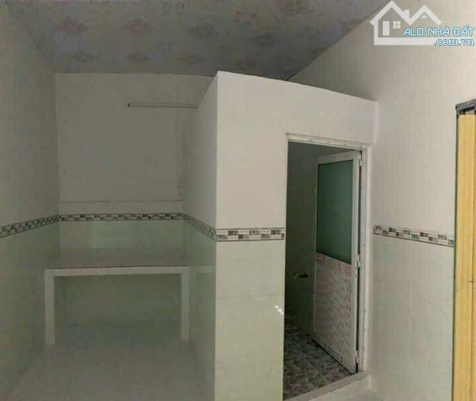 Cho thuê 500 m2 đất và nhà Cồn Khương 6  triệu - 4