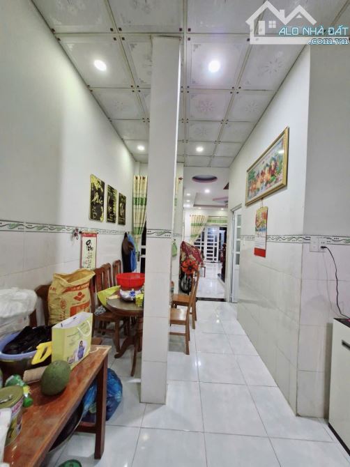 BÁN NHÀ TRỆT LẦU ĐƯỜNG DX005 PHÚ MỸ, DT 6×18M TC 80.GIÁ 3TỶ890 - 4