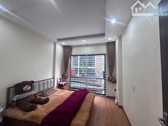 chủ muốn bán nhà Gia Thuỵ - Long Biên 40m x 5t gần Hồng Tiến cửa 8.6 tỷ TL - 4