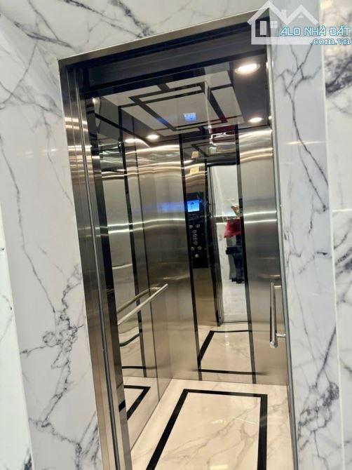 Bán nhà mới 2025 – Lê Thị Hồng, Gò Vấp – 100m² – 4 tầng, thang máy – Giá 19 tỷ - 4