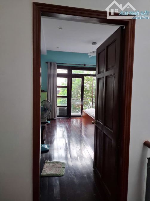 BÁN TÒA NHÀ CĂN HỘ DỊCH VỤ 6 TẦNG 33 PHÒNG - VĂN CHUNG, P.13, Q.TÂN BÌNH GIÁ BÁN26.5 TỶ - 4