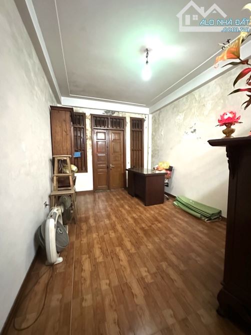Bán đất tặng nhà 4 tầng , 4 ngủ  ô tô 7 chỗ vào nhà , ở phố Lương Khánh Thiện - Tân Mai , - 4