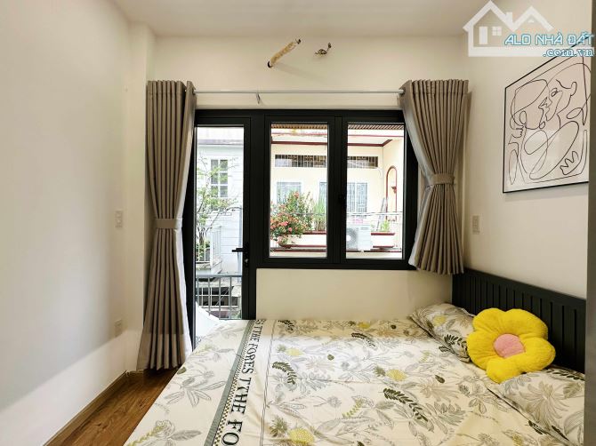NHÀ ĐẸP 2 TẦNG KHU PHAN XÍCH LONG, P7, PHÚ NHUẬN - 48M2 - 3 PN, TẶNG NỘI THẤT - H3G - 4
