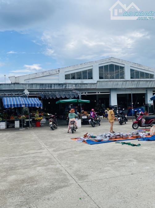 🌹🌹NHÀ ĐẸP-ĐƯỜNG TO-ĐỊA THẾ TỐT- MẶT TIỀN ĐƯỜNG 7m5 -CẦU ĐỎ TUÝ LOAN - SÁT CHỢ HOÀ THỌ TÂ - 4