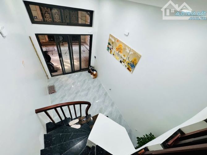 Bán nhà phố Đội Cấn, DT 22m x 7 tầng, lô góc, giá 5.85 tỷ, ở ngay - 4