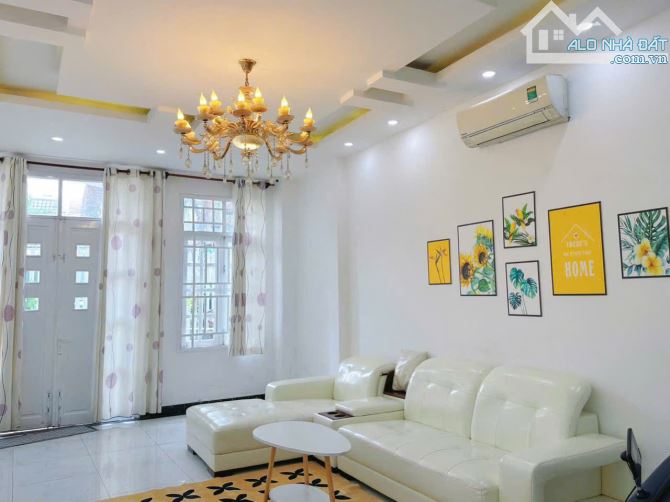 Bán Biệt Thự MT Đường Số 10 KDC PP5 - 7m x 19.5m - 136.5m.2 - 1Trệt 2 Lầu - - 5