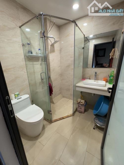BÁN NHÀ NGÃ TƯ SỞ-ĐỐNG ĐA, BA GÁC ĐỖ CỬA, NHÀ ĐẸP, FULL NỘI THẤT, 32M2x5T, GIÁ 7,7 TỶ - 5