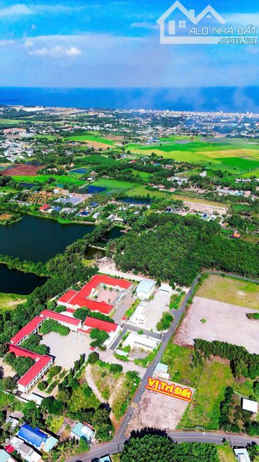 2 LÔ LIÊN KỀ ĐỐI DIỆN TRƯỜNG TIỂU HỌC LONG MỸ - TT PHƯỚC HẢI ; CÁCH BIỂN PHƯỚC HẢI CHỈ 3KM - 5