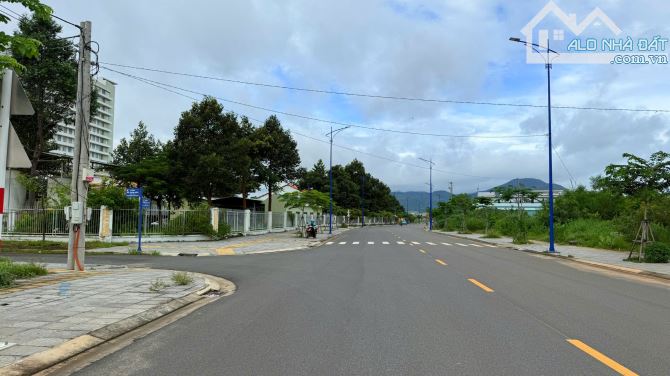 Đất Bà Rịa- Mặt Tiền Đường Nguyễn Lân DT: 5,4x18 (95m2 thổ cư toàn bộ) Đường nhựa rộng, vỉ - 5