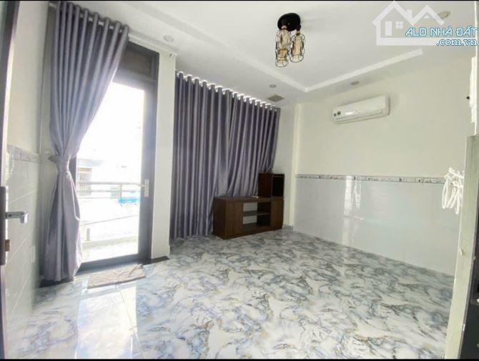 GÒ VẤP - NHÀ MẶT TIỀN KINH DOANH SẦM UẤT - CÓ DÒNG TIỀN 13 TRIỆU/THÁNG, GẦN CHỢ XÓM MỚI - 5
