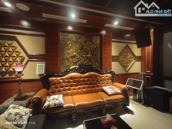 Bán gấp! Biệt thự Hoa Sữa - Vinhomes Riverside Long Biên, mặt sông, 215m2 4T MT 9m 96 tỷ - 5