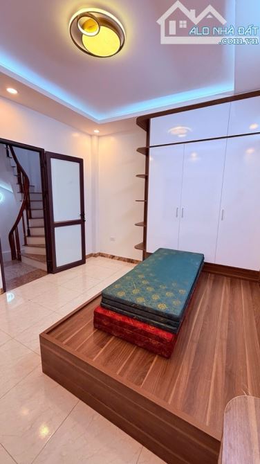 💥 HIẾM – GIÁ ĐẦU TƯ – NHÀ ĐẸP TRUNG TÂM CẦU GIẤY – Ở NGAY – TẶNG FULL NỘI THẤT 💥 📍 Vị t - 5