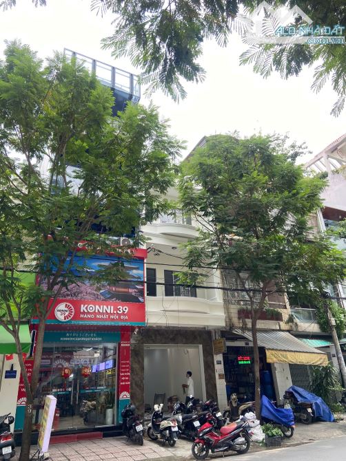 Cho thuê nhà 163 Nguyễn Hồng Đào, P14, TB. (DT: 4x16m) nhà 2 lầu. Giá thuê: 37 triệu/tháng - 5