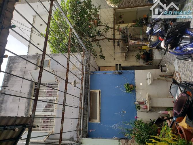 MẶT TIỀN NGAY CHỢ TÂN TRỤ - 181M2 - 3 TẦNG - GIÁ NHỈNH 30 TỶ - 5