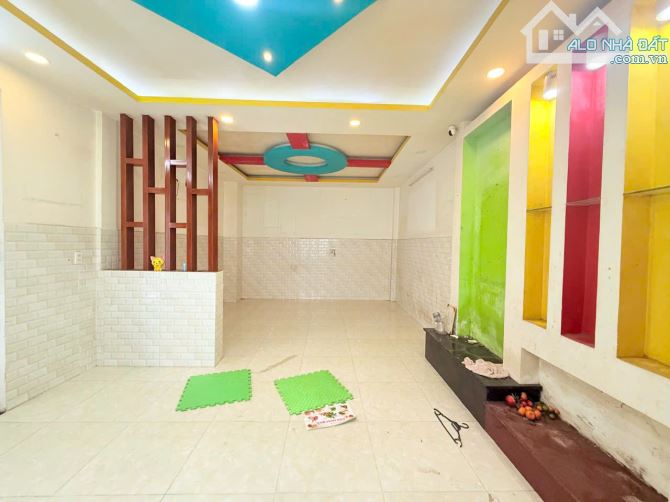 SIÊU HIẾM – NHÀ NGANG 9M D5 NGUYỄN GIA TRÍ, P25 BÌNH THẠNH | 72m² VUÔNG VỨC – GIÁ CHỈ 7.5 - 5
