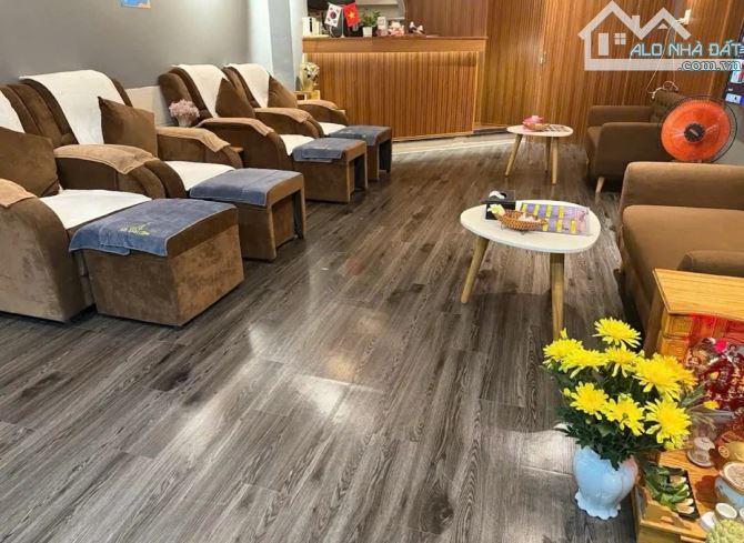 Cần bán nhà 4 tầng đường Lê Quang Đạo. Đường 7.5m. Dòng tiền sẵn - 5