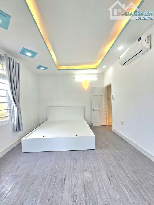 🔥🔥🔥 NHÀ ĐẸP - 2 LẦU,, SÂN THƯỢNG - MẶT TIỀN KINH DOANH - KẾ QUẬN 7 🔥🔥🔥 - 5