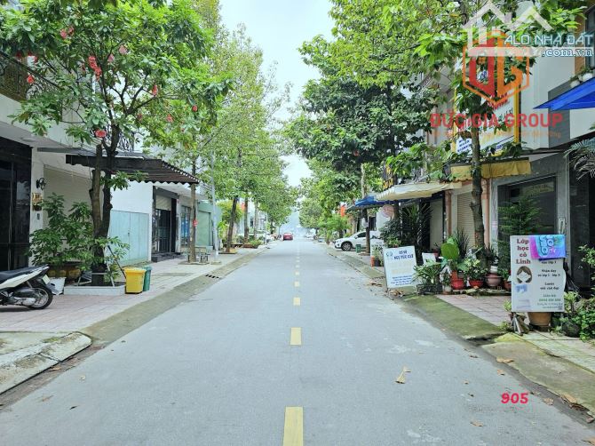 Cho thuê nhà 1T1L đường N2 khu dân cư D2D giá 14 triệu - 5