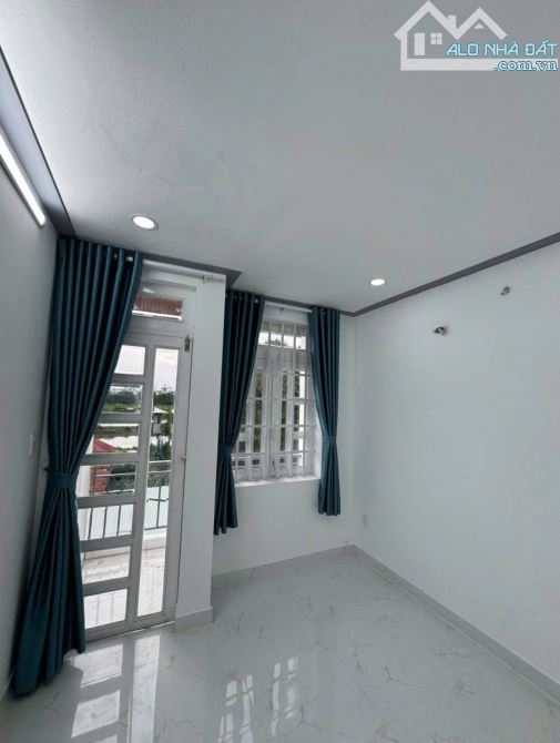🏡 NHÀ 1 TRỆT 2 LẦU + LỬNG – GIÁ CHỈ 3 TỶ 9 - sổ hồng riêng - 5