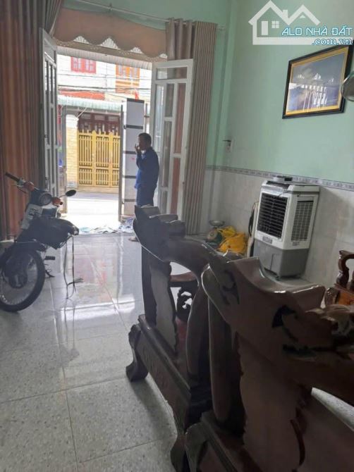 ● BẾN XE AN SƯƠNG CÁCH 1KM BÁN NHÀ 700 TRIỆU CÓ SỔ SẴN ● - 5