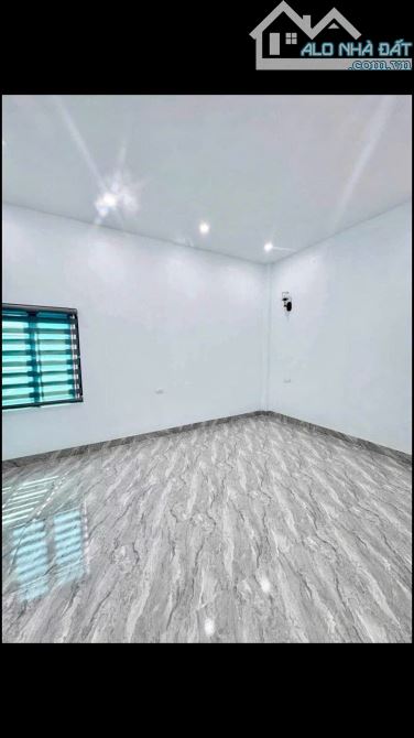 Bán nhà 3 tầng ngõ 41  Liên Hà, xây mới, thiết kế đẹp, gần bệnh viện đa khoa Tỉnh - 5