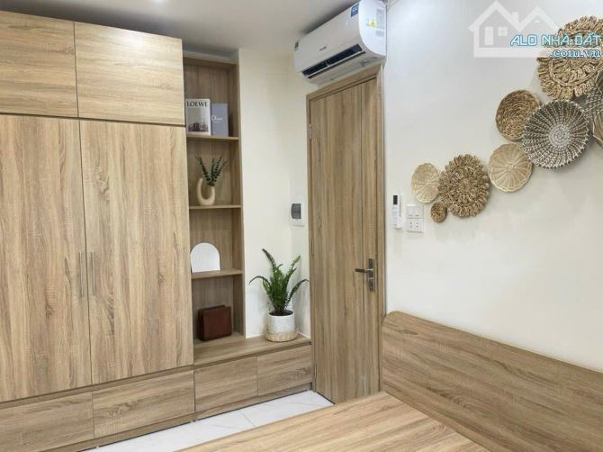 CHÍNH KINH-57Mx8TẦNG THANG MÁY-MT6.5M-Toà CHDV- LÔ GÓC DÒNG TIỀN-NGÕ THÔNG-16TỶ - 5