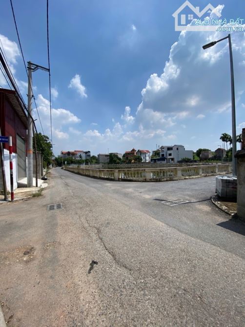 Bán 40m2 Bát Khối - Đông Dư, đường ô tô tránh, vỉa hè, gần hồ điều hoà - 5