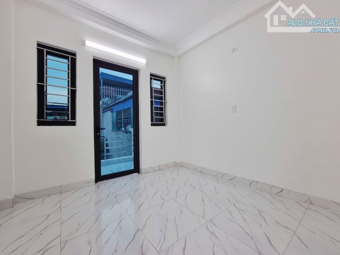 BÁN NHÀ TRẦN HUY LIỆU, SAU 1 NHÀ NGÕ Ô TÔ CHẠY THÔNG , 52M2, 2 TỶ 050 TRIỆU - 5