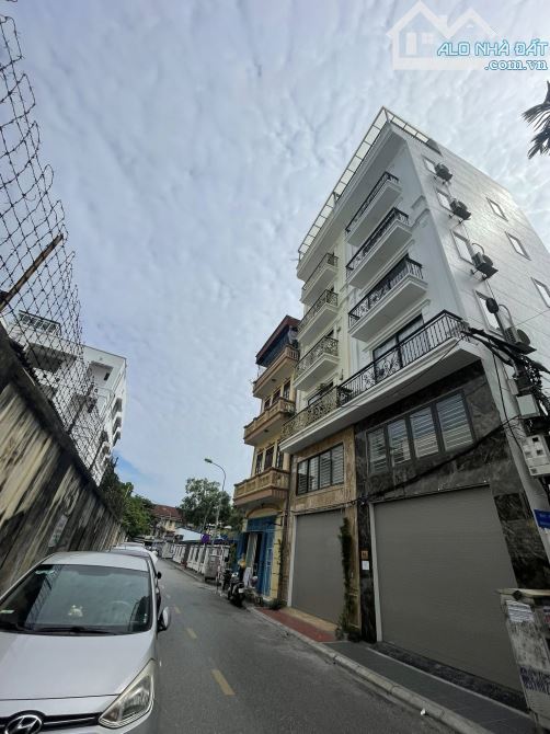 BÁN NHÀ SÀI ĐỒNG,LÔ GÓC ,KINH DOANH,Ô TÔ TRÁNH,50M2,GIÁ 12 TỶ - 5