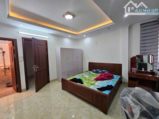 Bán Nhà Bồ đề Long Biên, 35m2, 6 tầng, mặt tiền 6m, vị trí đẹp,gần phố, giá 6.6 tỷ - 5
