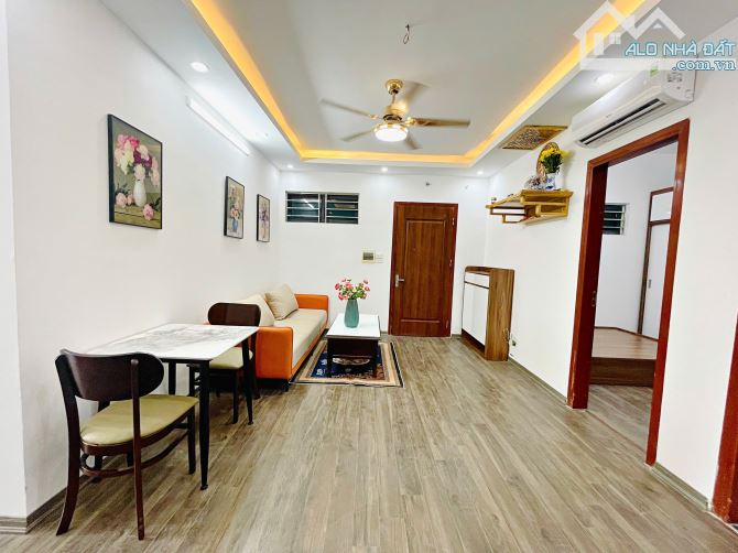 Bán CC CT12 Kim Văn Kim Lũ, 74m2, 3 ngủ 2 vs. Full nội thất đẹp. Sổ vĩnh viễn. 4,86 tỷ - 5