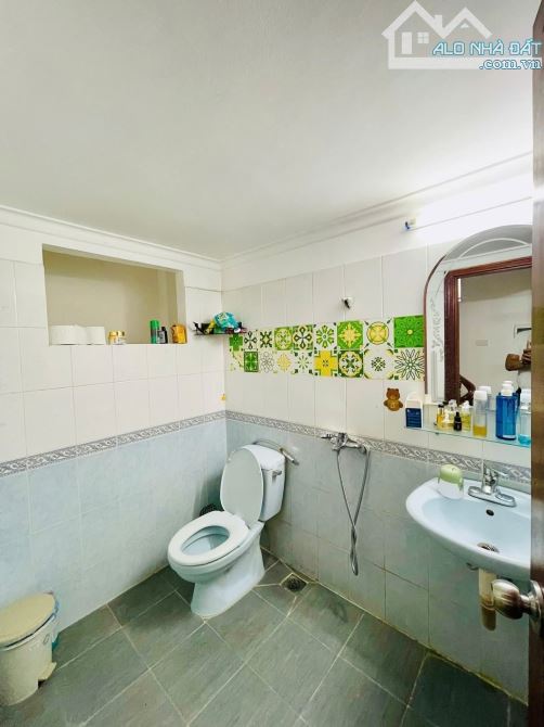 CỰC HIẾM !  NHÀ PHÂN LÔ THỌ THÁP, 105M2, MẶT TIỀN 6M, GARA, 2 MẶT THOÁNG, CẠNH CV CẦU GIẤY - 5