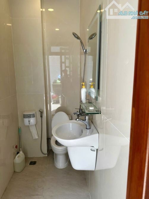 Bán nhà mới 2025 – Lê Thị Hồng, Gò Vấp – 100m² – 4 tầng, thang máy – Giá 19 tỷ - 5