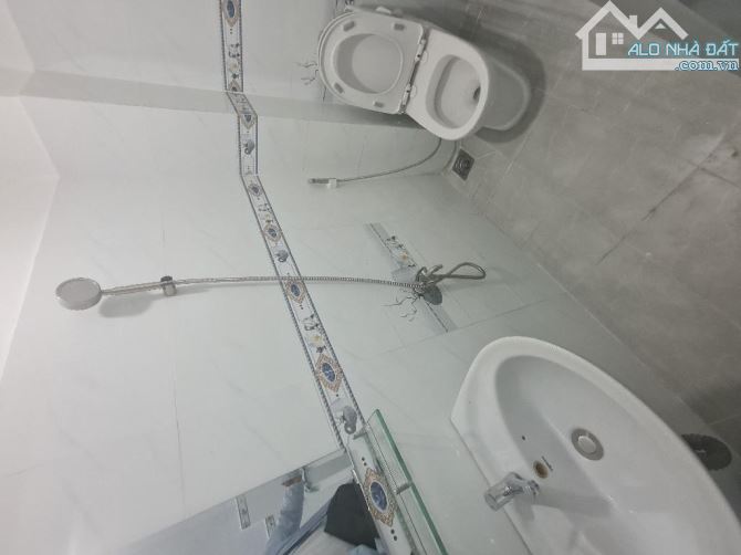 Nguyễn Sỹ Sách 30m² – Hẻm Xe Hơi – 2 Tầng – 3.9 tỷ - 5