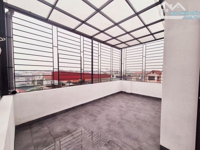 💥 LÔ GÓC CỰ KHỐI – NHÀ 5 TẦNG ĐẸP HIẾM 💥 📏 33m² – Mặt tiền 4m – 2 mặt thoáng, sáng tràn - 6