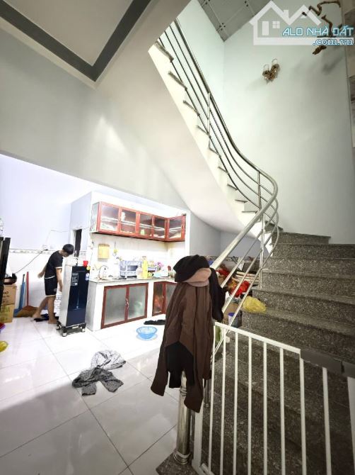 🏘️ BÌNH TÂN -XE HƠI ĐỘ CỬA -NGANG KHỦNG 5 M-129 M² VỪA Ở VỪA KINH DOANH -NHÀ TRỌ THU NHẬP - 6
