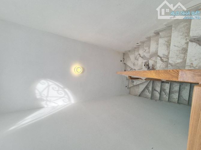 🏡Bán nhà Huỳnh Văn Nghệ - 56m2 - 3 Tầng Full nội thất , Nhà đang sửa mới - Hẻm 4m 🏡 - 6