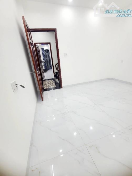 NHỈNH 6 TỶ - 78M2 - NGANG 4 DÀI 19.5 - 4TẦNG - HẺM XE TẢI 6M - ĐƯỜNG SỐ 18B GIÁ 6.5 TỶ - 6