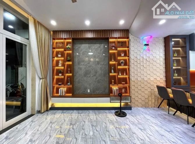 BÁN NHÀ 3 TẦNG LÔ GÓC – KIỆT THÔNG TỨ HƯỚNG – NỞ HẬU 5,56M PHONG THỦY ĐẸP l - 6