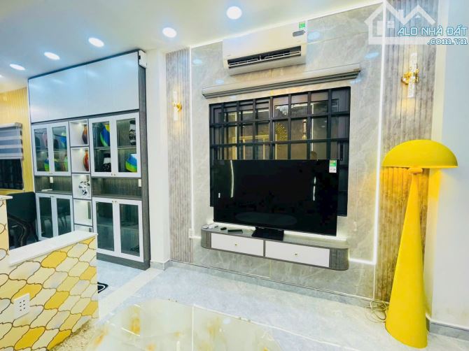 Hẻm Xe Tải PV.Trị _ Full Nội Thất_ 3 Tầng ST_ 4 Phòng Lung Linh_ Chỉ 7.65 Tỷ - 6