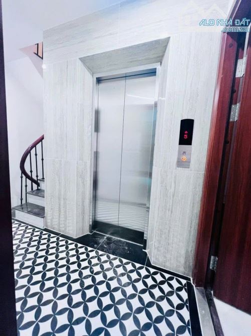 Bán Toà CCMN Chùa Láng- 60m2x6T-15 Phòng- Thang Máy, Giá 15 Tỷ - 6