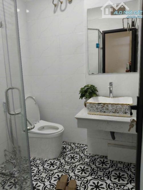 Cần bán nhà Vĩnh Hưng 45m2 5 tầng 4pn, ô tô đỗ cửa, full nội thất, giá 9.1 tỷ - 6