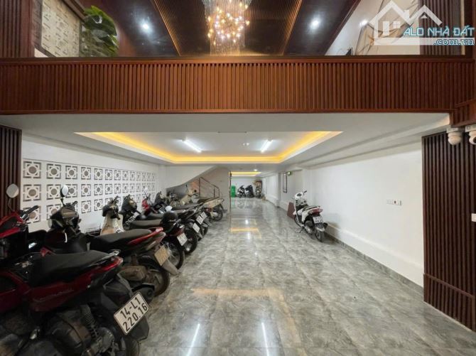 Toà CHDV Lê Đức Thọ, 120m2*8T, MT 6M, 14 CH 2N1K cao cấp, ngõ KD ô tô, đủ PCCC, DT 8%/năm - 6