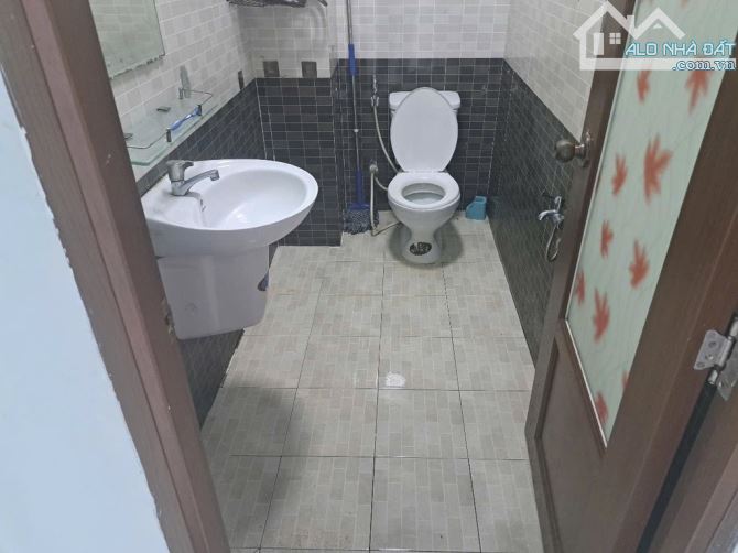 BÁN NHÀ ĐẸP KHU PHÚ MỸ HƯNG, QUẬN 7, 3TẦNG- RỘNG THOÁNG-GIÁ HIẾM 6.8TỶ - 6