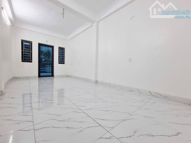 BÁN NHÀ TRẦN HUY LIỆU, SAU 1 NHÀ NGÕ Ô TÔ CHẠY THÔNG , 52M2, 2 TỶ 050 TRIỆU - 6