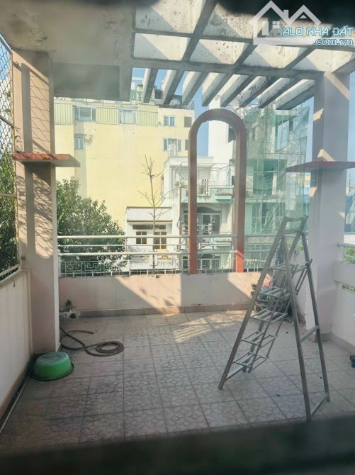 Nhà mặt tiền Ông Ích Khiêm, Q.11, dòng tiền 20tr/th, 3.6x12m, 4 tầng, chỉ 12.99 tỷ TL (SHR - 6