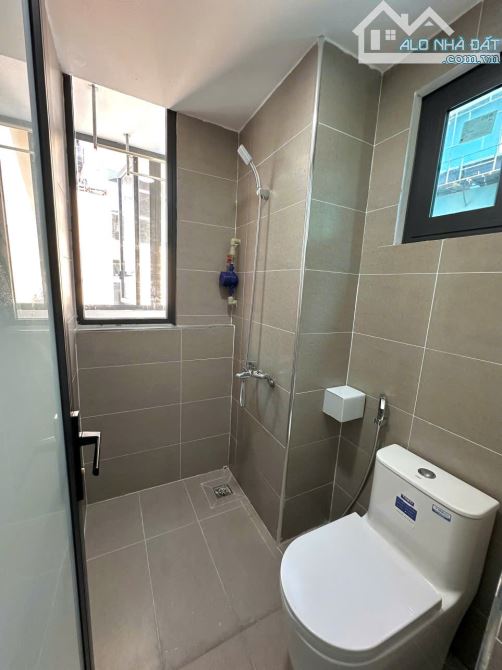 Cho Thuê CCMN 136 Chùa Láng Đống Đa 30m2 Studio Cửa Sổ Ban Công Giặt Riêng Thang Máy 14P - 6