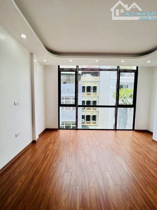 Trần Khát Chân 68m ×5 tầng.mt 4.7 mà Giá 13.5 tỷ Hai Bà Trưng   KINH DOANH- NGÕ THÔNG - Ô - 7