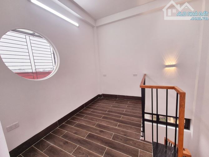 💥 LÔ GÓC CỰ KHỐI – NHÀ 5 TẦNG ĐẸP HIẾM 💥 📏 33m² – Mặt tiền 4m – 2 mặt thoáng, sáng tràn - 7