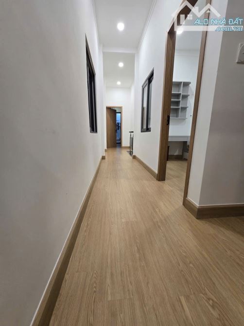 Nhà 2 tầng mặt tiền Kinh Doanh đường Nguyễn Khuyến - 7
